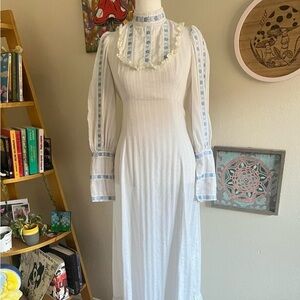 70s handmade dress 🩵